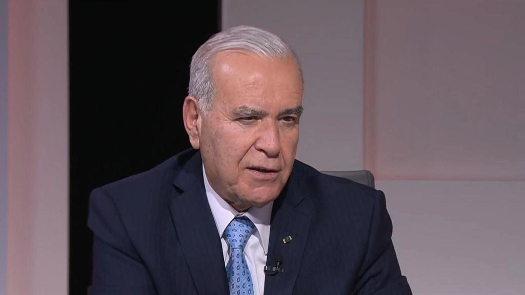 اقتراح تخفيض رسوم إعادة مواد التوجيهي للطلبة غير النظاميين