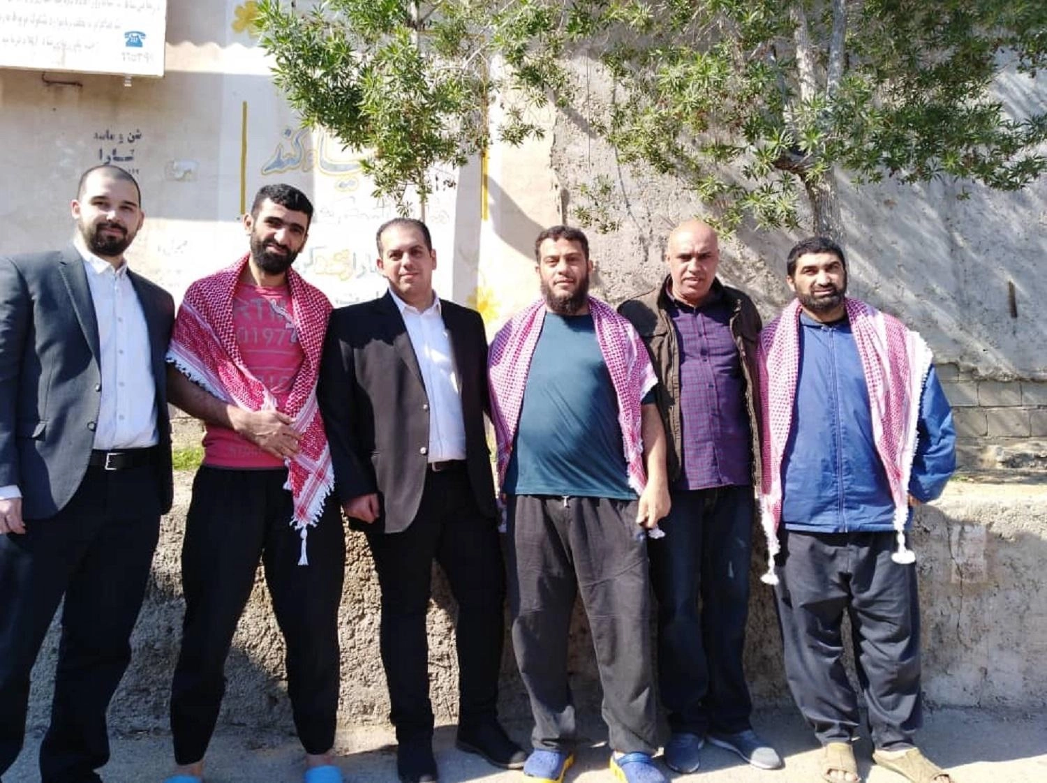 الأردن يتسلم 3 مواطنين احتجزتهم إيران