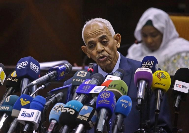 وزير العدل: حالة الطوارئ تقيد الحريات العامة