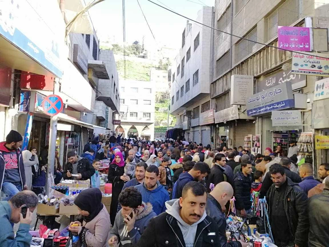 "حملة يلا عالبلد لم تعالج مشكلة مادية لتجار متضررين"
