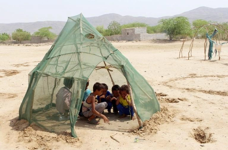 مقتل 12 طفلا و10 نساء في هجمات استهدفت منازل