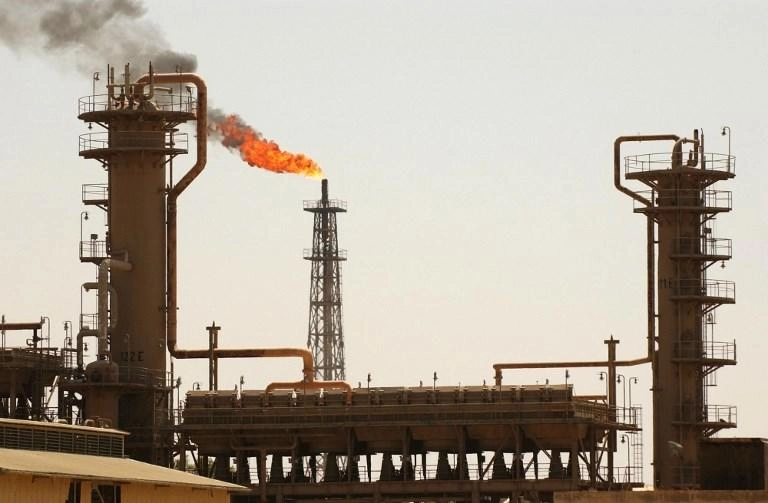 طرح عطاء نقل نفط خام من العراق إلى الأردن 