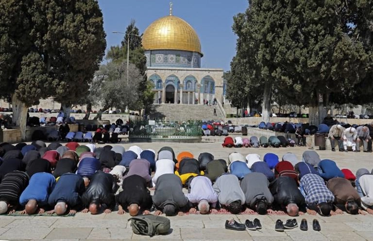 40 ألفاً أدوا صلاة الجمعة في المسجد الأقصى