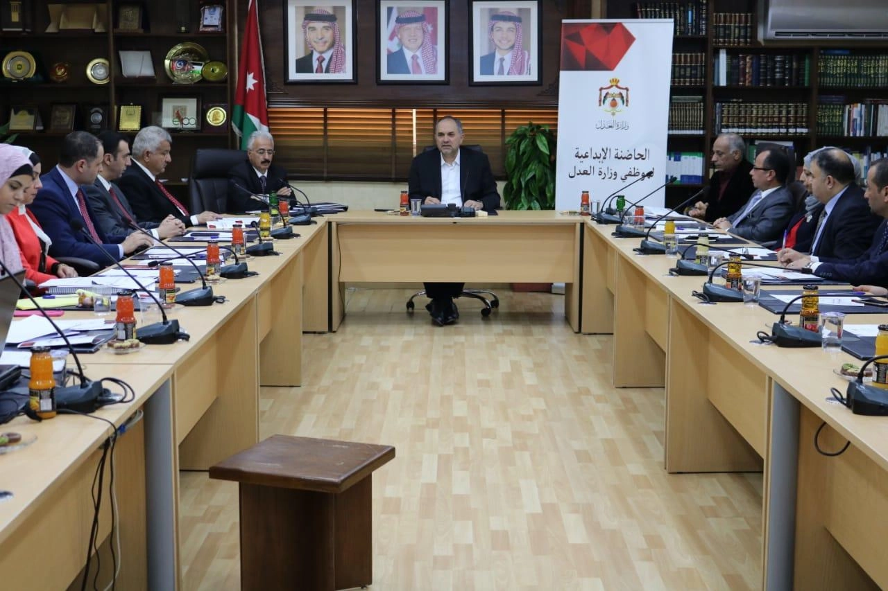 إطلاق مبادرة الحاضنة الإبداعية لموظفيها