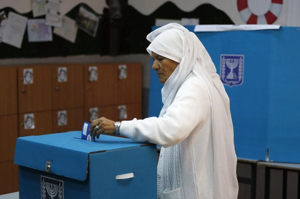 انتقادات لوضع الليكود كاميرات خفية في مراكز اقتراع عربية