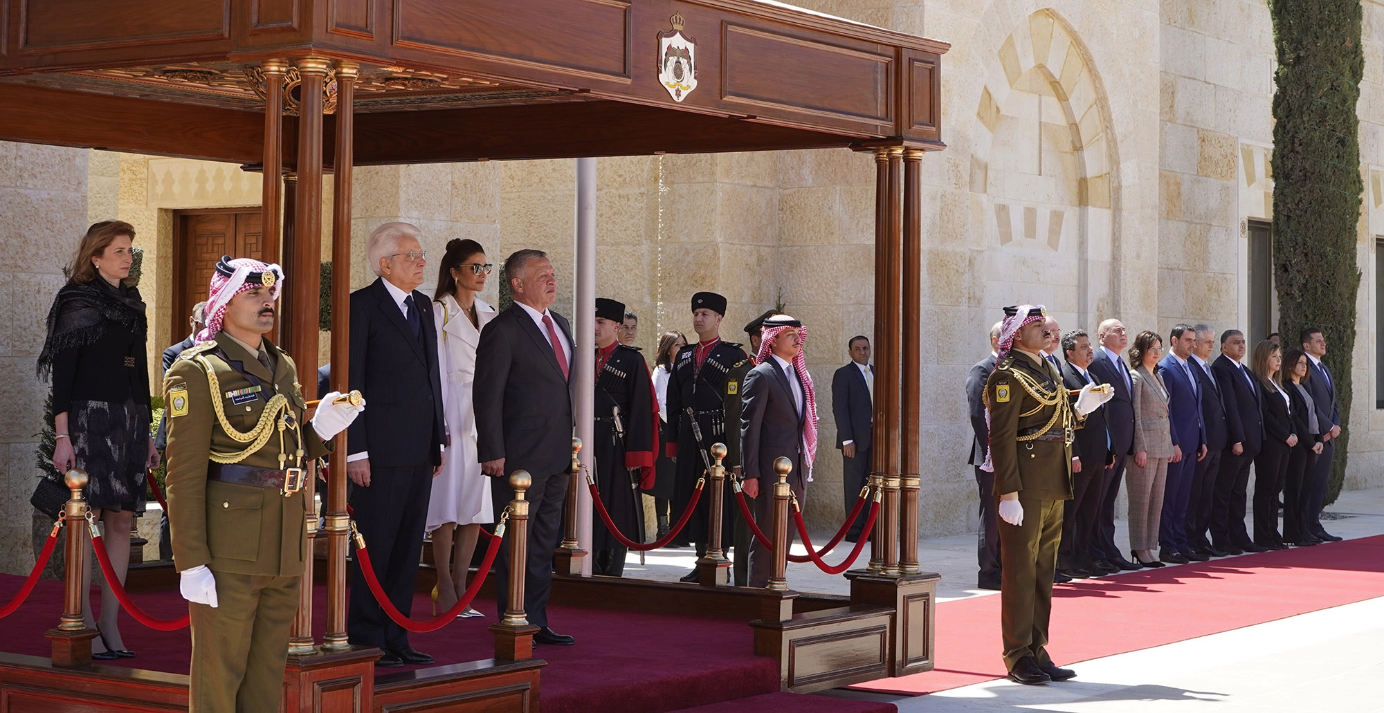 الملك والرئيس الإيطالي يبحثان توسيع التعاون المشترك