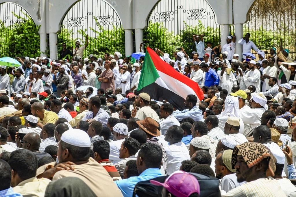مقتل 16 شخصاً بأعيرة نارية يومي الخميس والجمعة