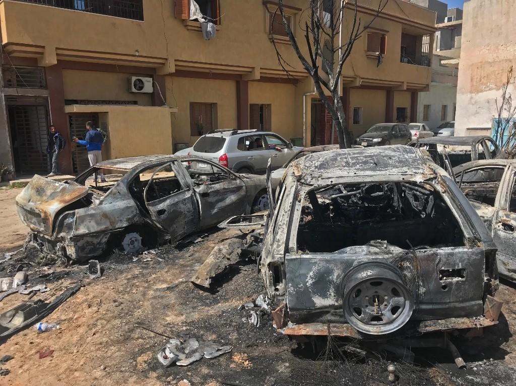 205 قتلى خلال أسبوعين من المعارك قرب طرابلس
