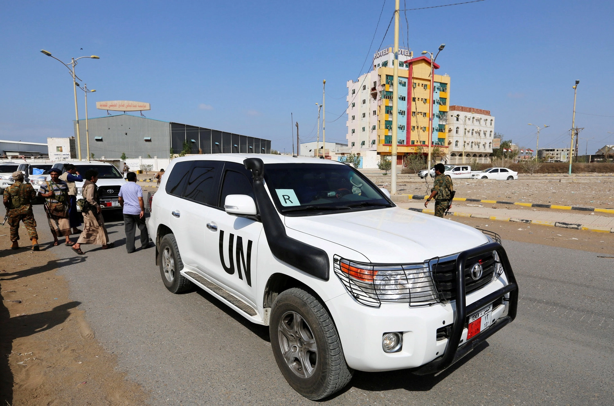 تركيا تجمد موجودات 3 قادة حوثيين