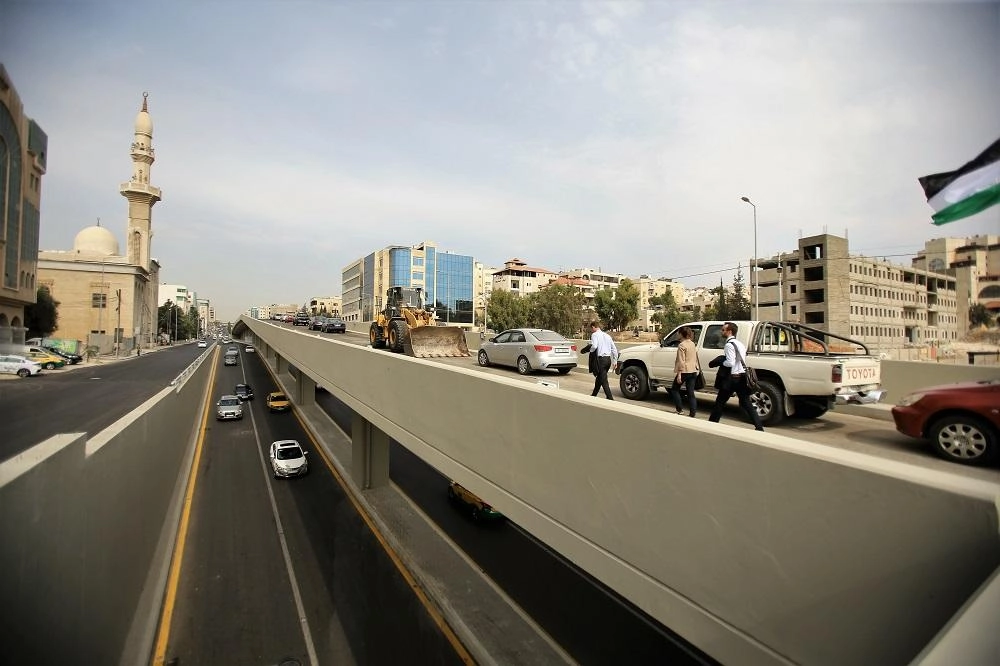 حافلات مشروع الباص سريع التردد نهاية 2020