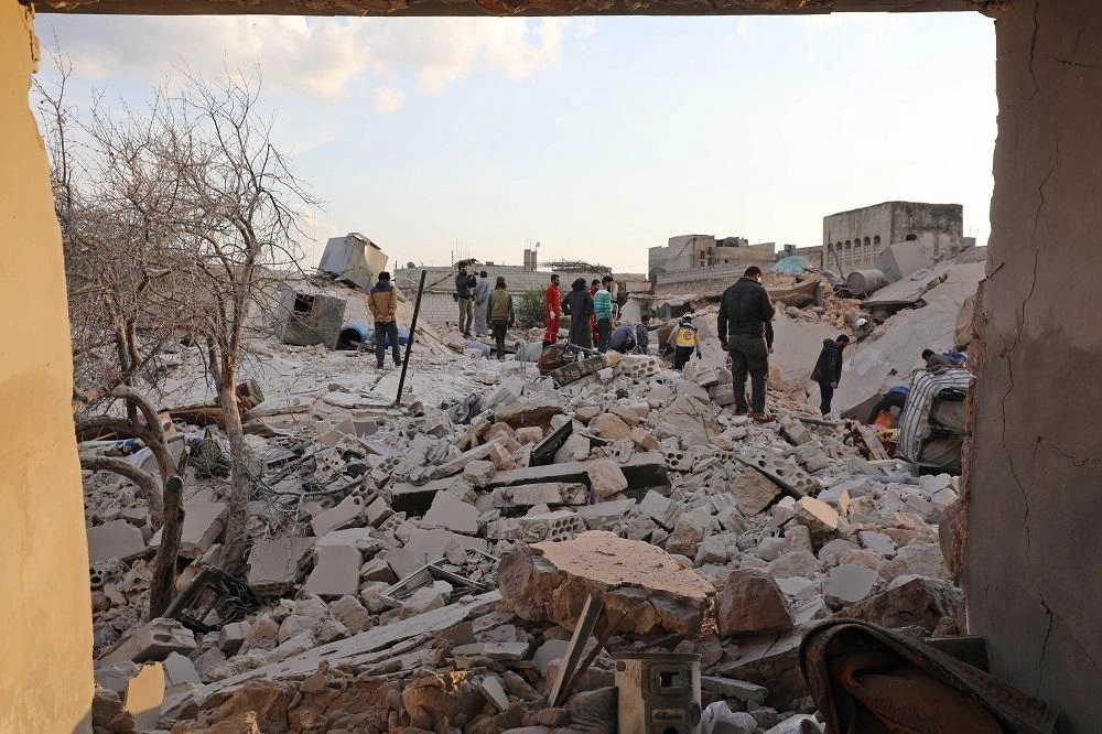 17 قتيلا في تفجير في مدينة جسر الشغور