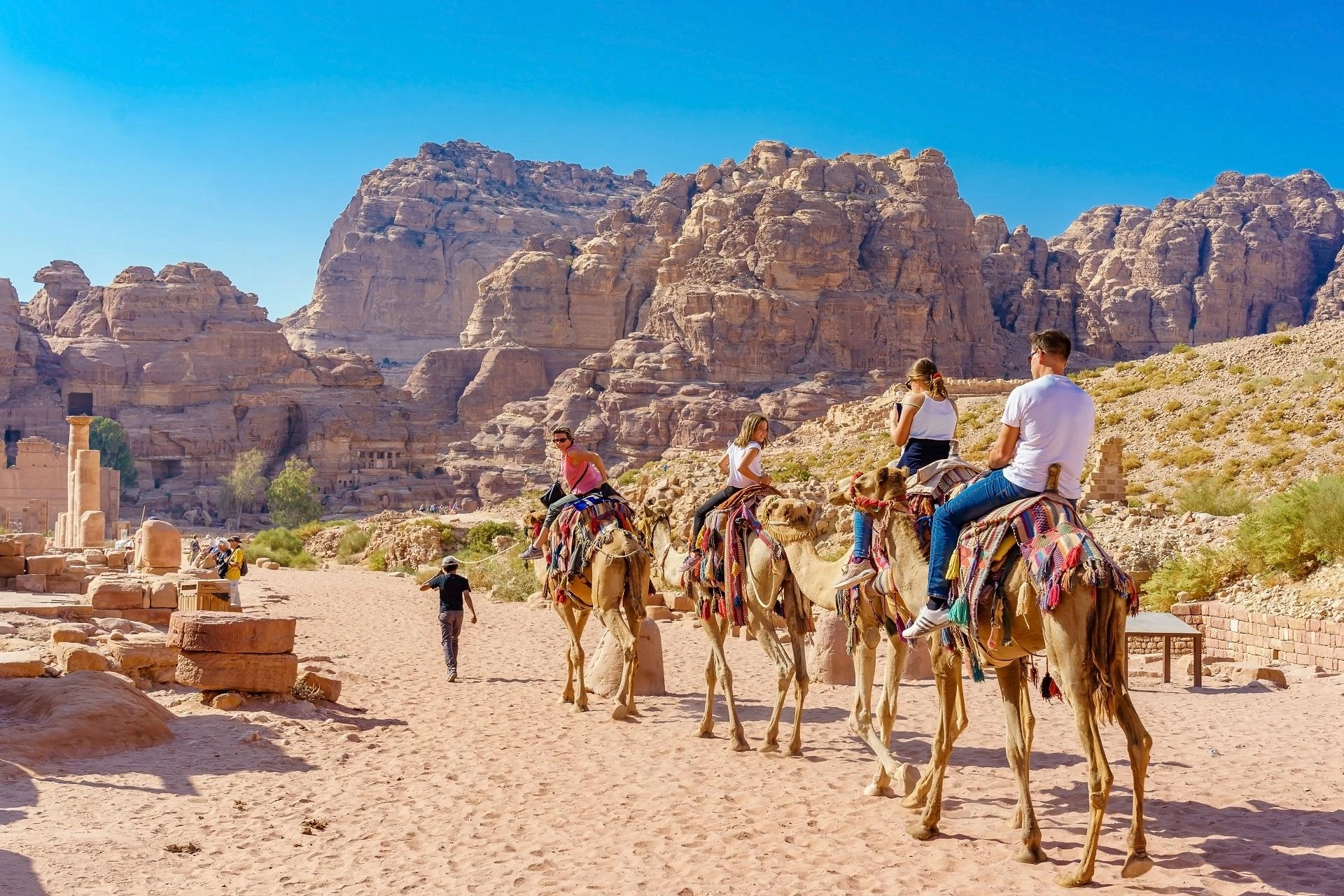 توقّع وصول مليون سائح