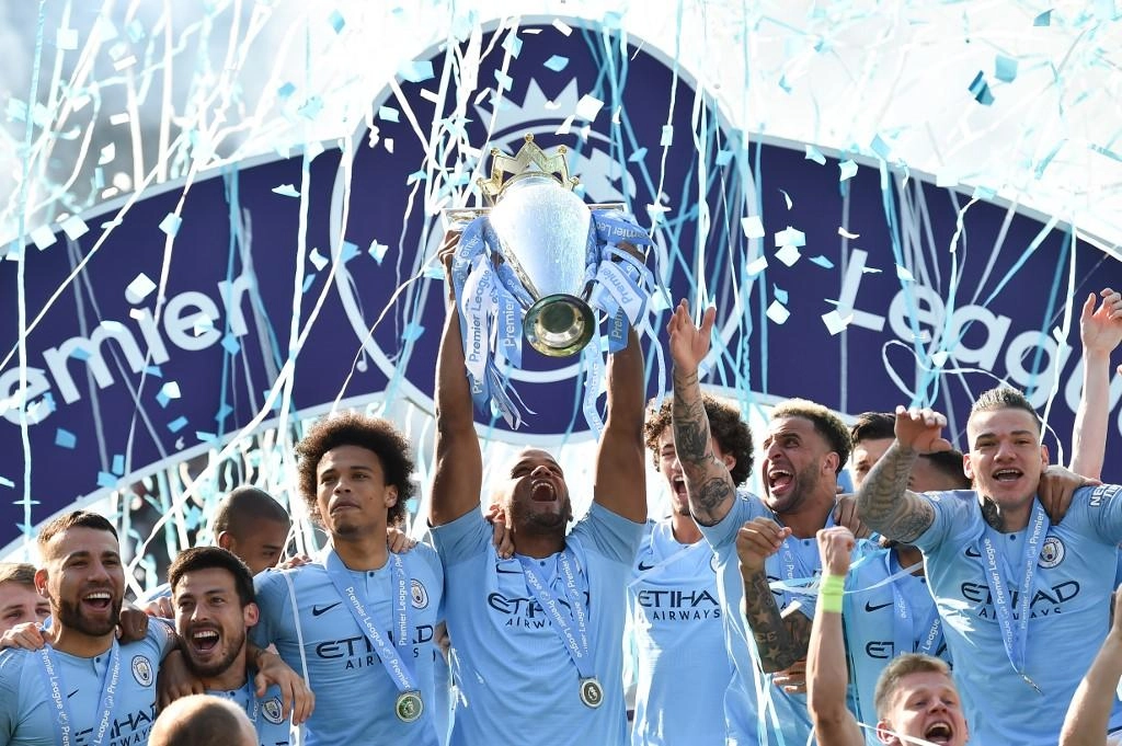 مانشستر سيتي يحتفظ باللقب على حساب ليفربول