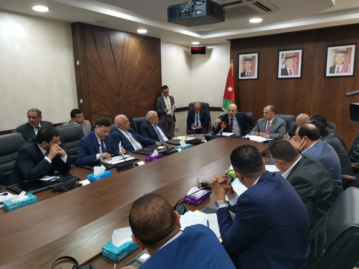 رئيس الوزراء: لا ضرائب إضافية في عامي 2019-2020