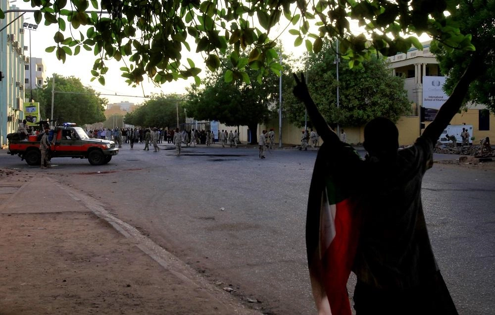 استئناف محادثات المجلس العسكري والمعارضة