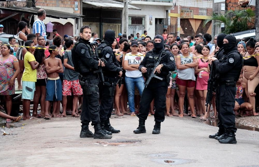 مسلحون يقتلون 11 شخصا في حانة