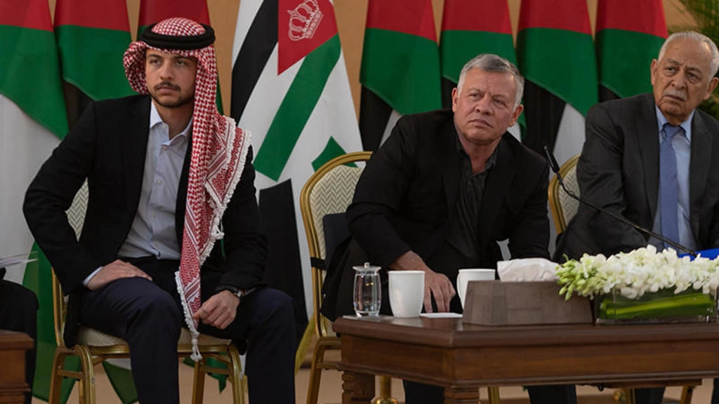 الملك وولي العهد يتلقيان برقيات تهنئة بعيد الاستقلال