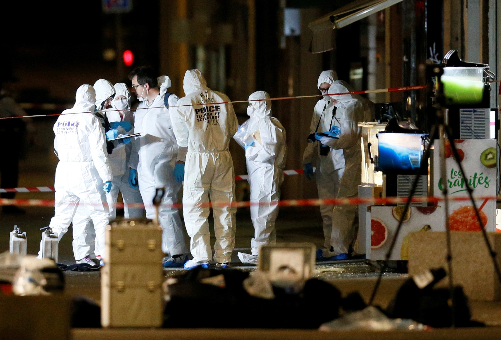13 جريحاً في تفجير طرد مفخخ في ليون 