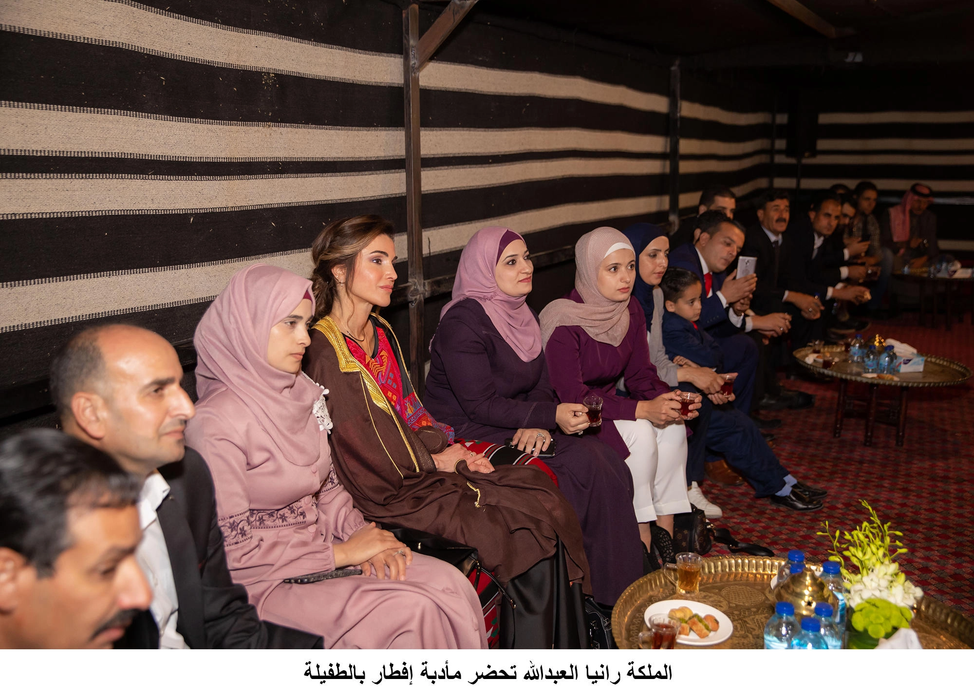 الملكة رانيا العبدالله تحضر مأدبة إفطار في الطفيلة