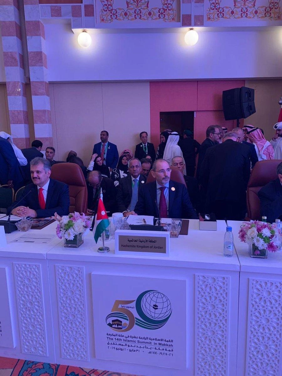 الأردن يدعو إلى تعزيز "العمل المشترك"