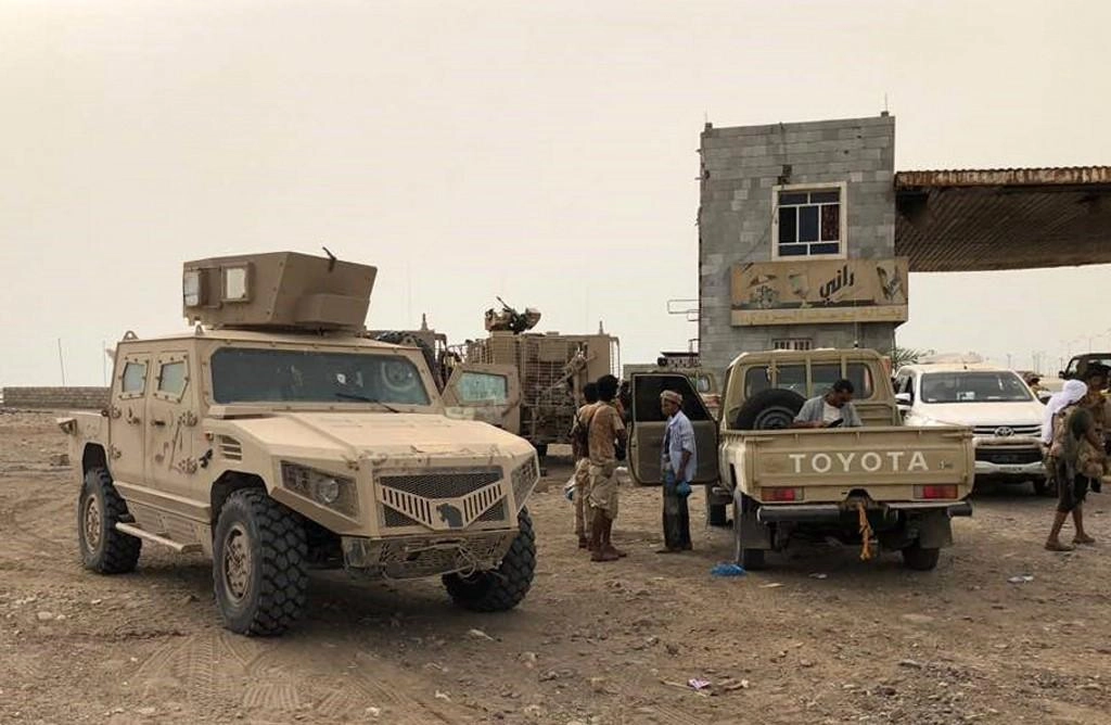 إجلاء أحد أفراد طاقم سفينة إيرانية لأسباب طبية