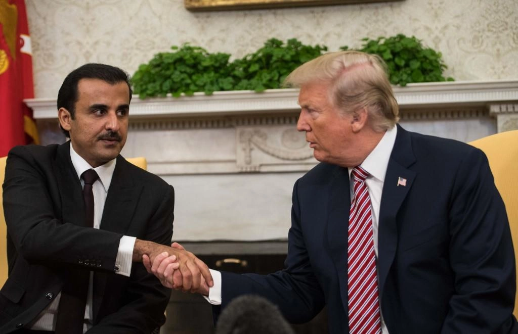 ترامب يستقبل أمير قطر الشهر المقبل