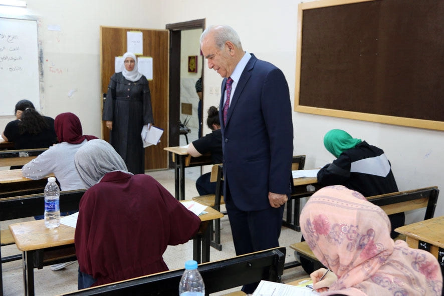 انتهاء جلسة امتحان "التوجيهي" الأولى 