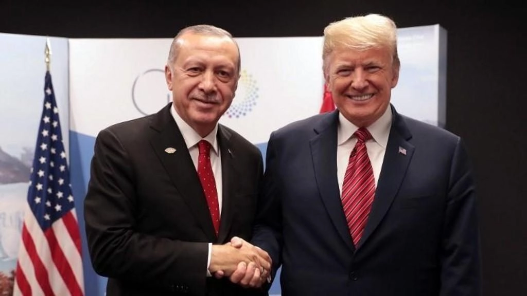 إردوغان يبحث مع ترامب اتفاق مقاتلات "إف-35"
