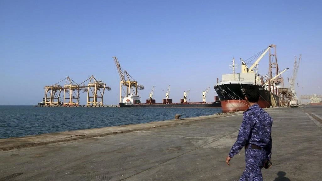 مطالبة الحوثيين بسحب منشآتهم العسكرية من الحديدة