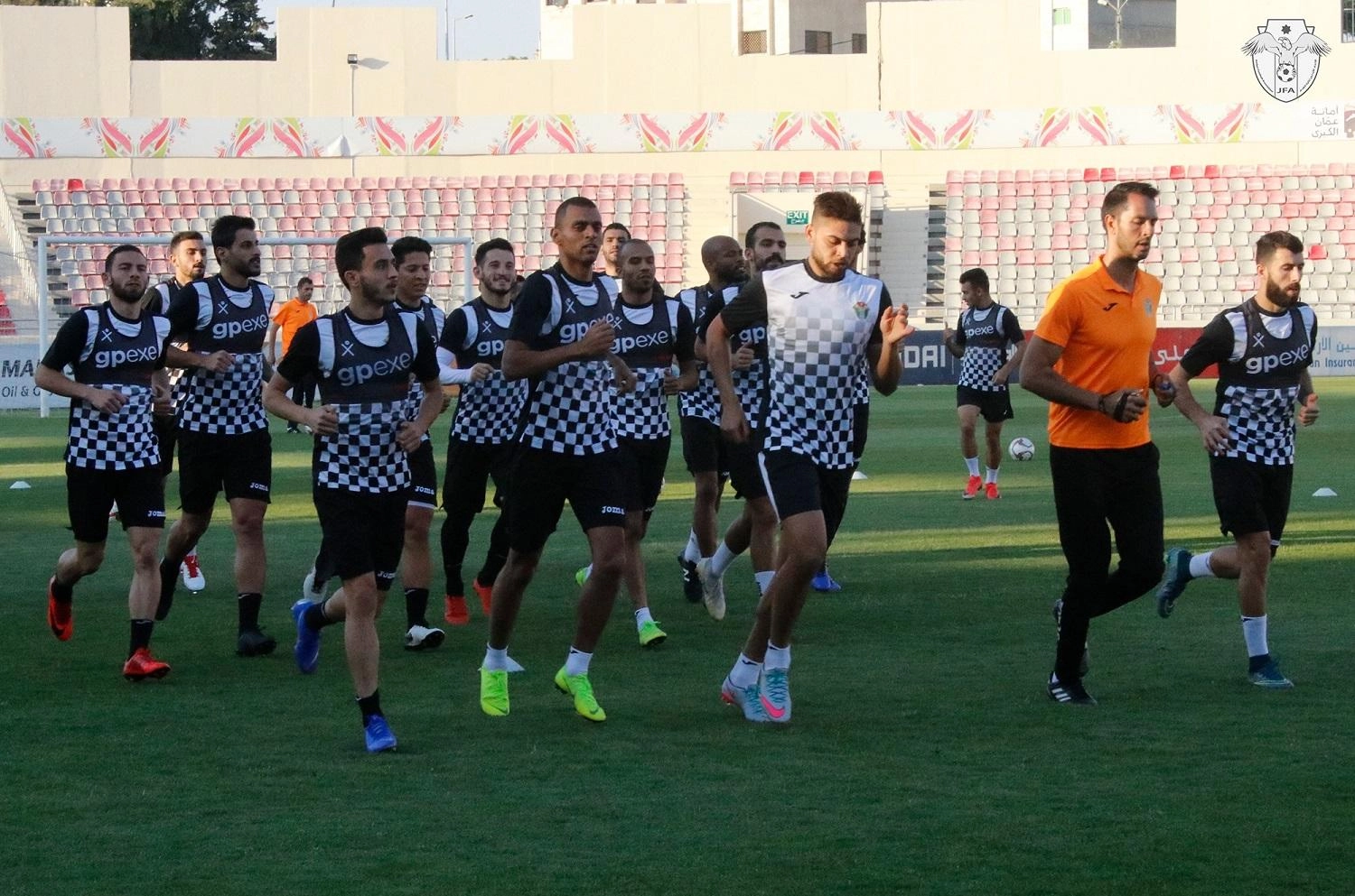 "النشامى" يتراجع مركزاً واحداً