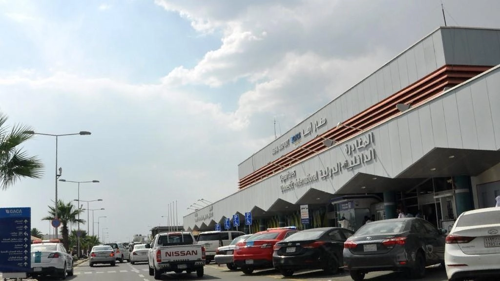 الأردن يُدين هجوماً على مطار أبها السعودي