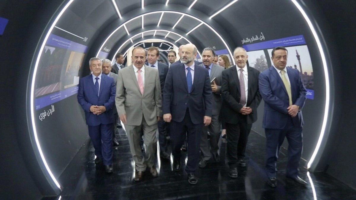 الرزاز يحضر اليوم الثاني لاحتفال الجامعات بعشرينية الجلوس الملكي