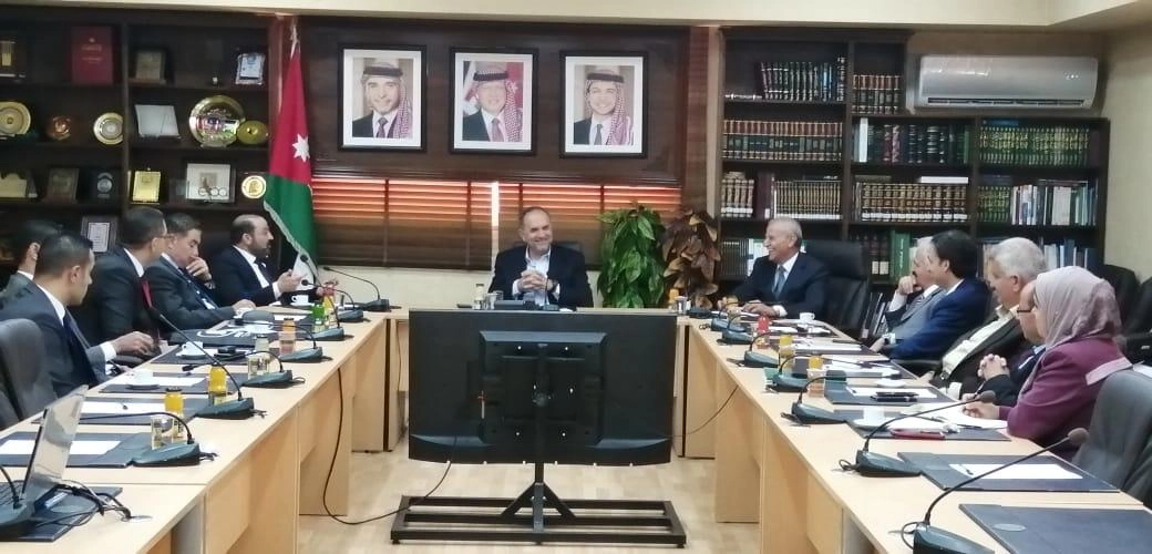مباحثات بين وزير العدل والنائب العام الفلسطيني