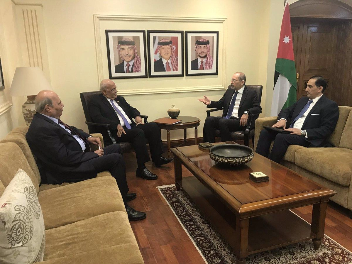 الأردن والسلطة الفلسطينية يبحثان استمرار التنسيق 