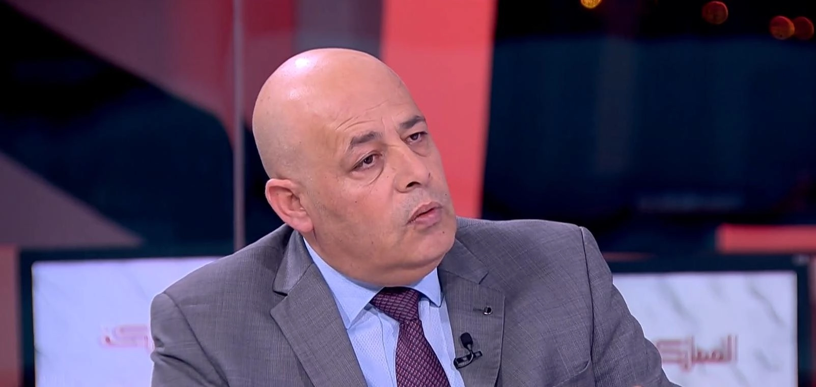 مطالب بتشكيل لجنة لمشروع الباص السريع