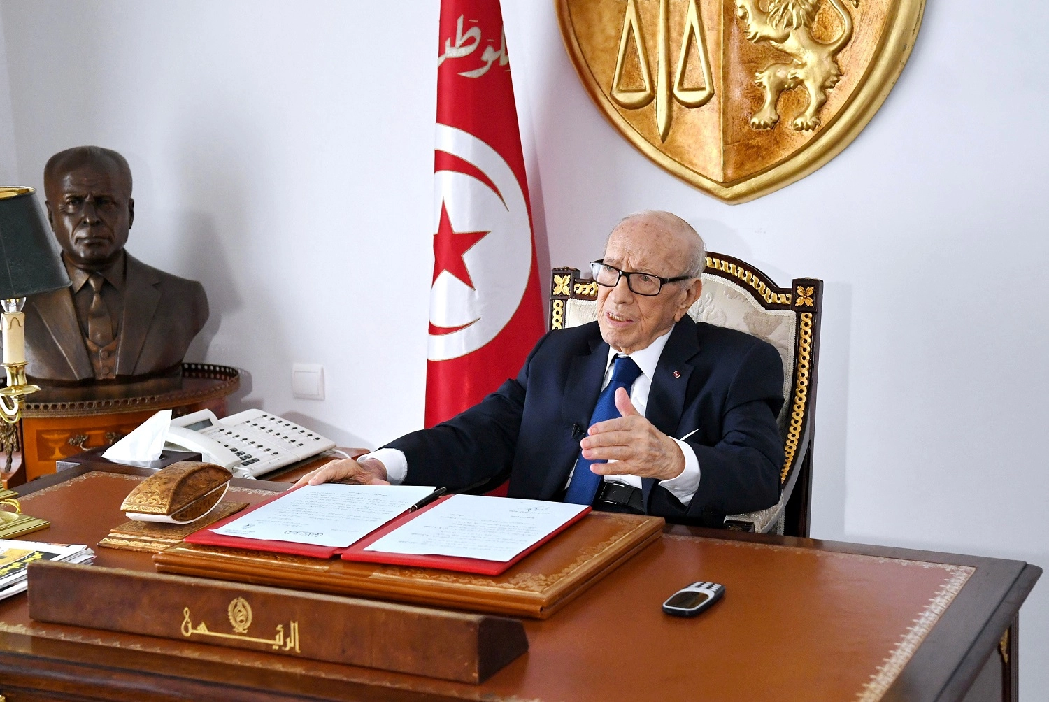 إدخال الرئيس إلى المستشفى مجدداً