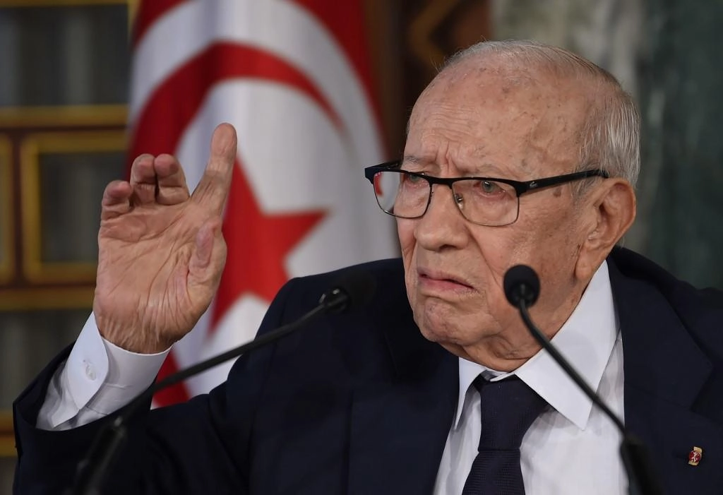 وفاة السبسي وانتخابات رئاسية مبكرة