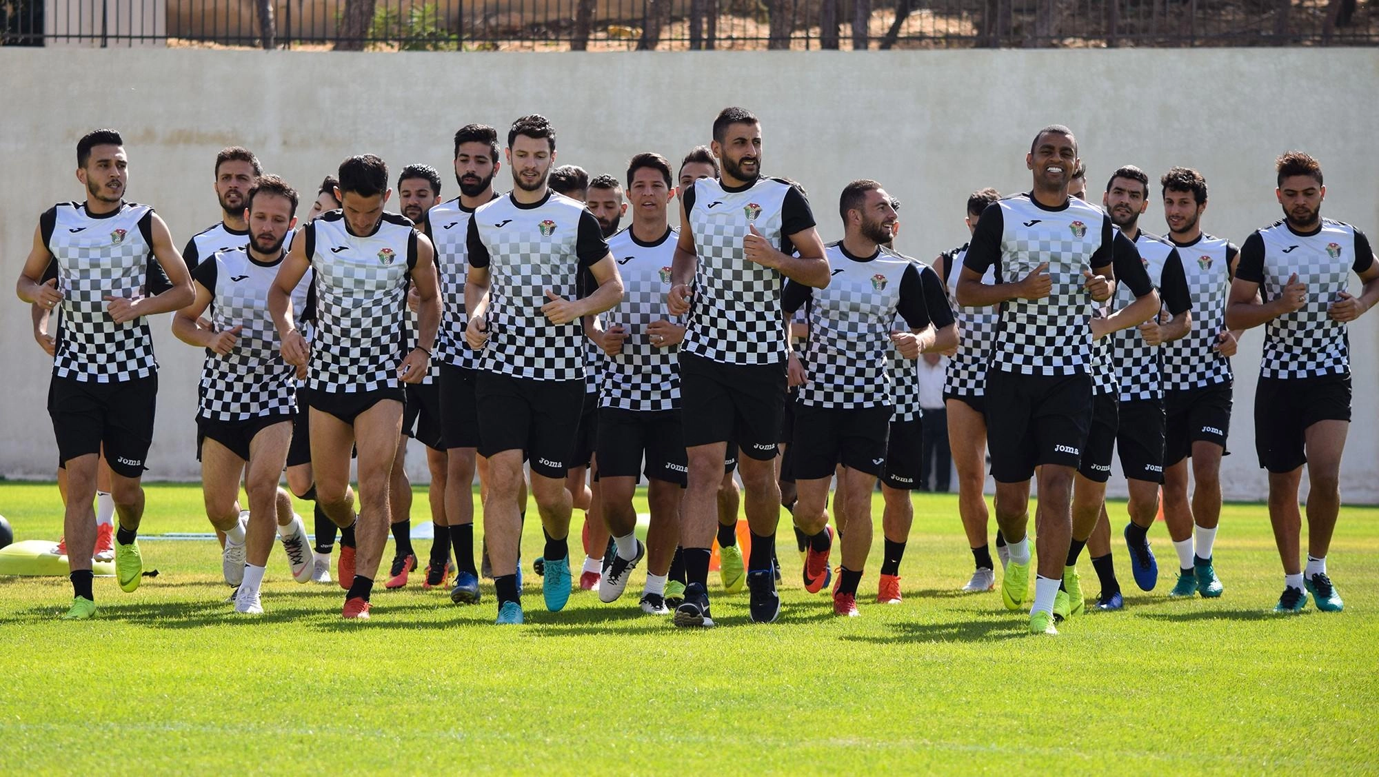 اختيار القائمة النهائية لبطولة غرب آسيا