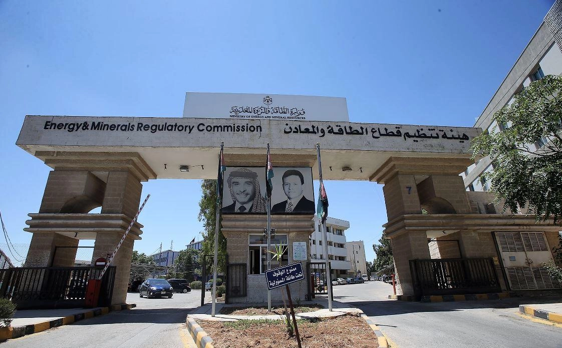 تثبيت بند فرق أسعار الوقود الشهر المقبل