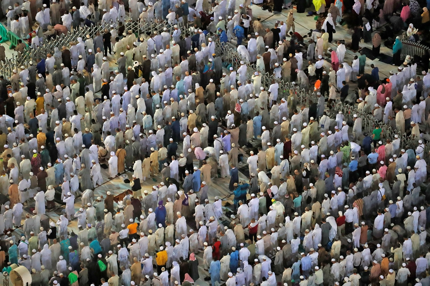 زيادة فرص الحج للعسكريين في الأعوام المقبلة 