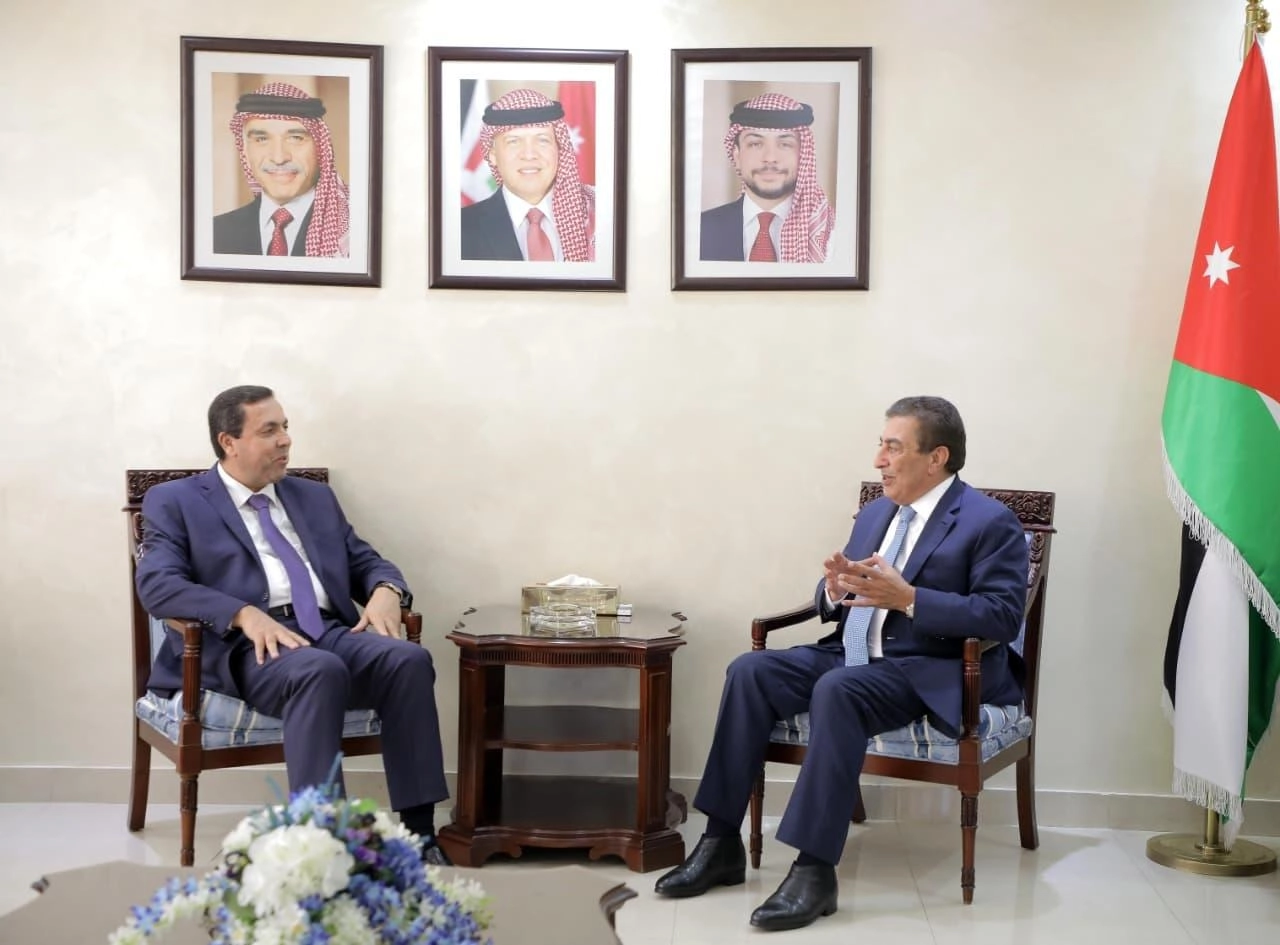 دعوة لعدم تأثير "ممارسات فردية" على العلاقات الأردنية السورية