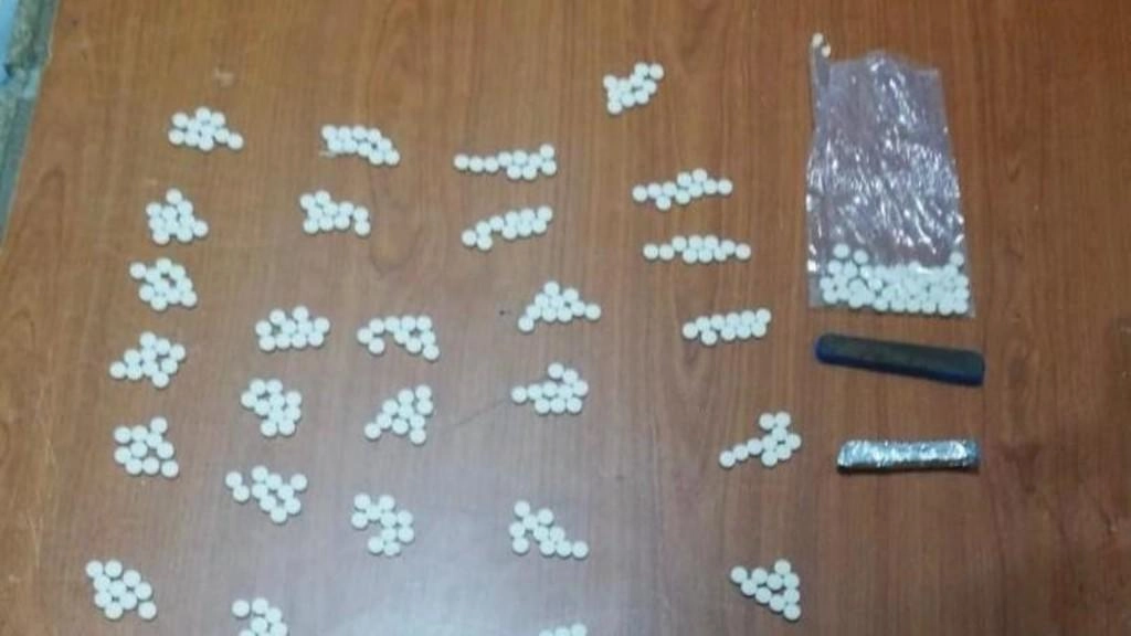 ضبط 25 مروجاً بحوزة بعضهم أسلحة نارية