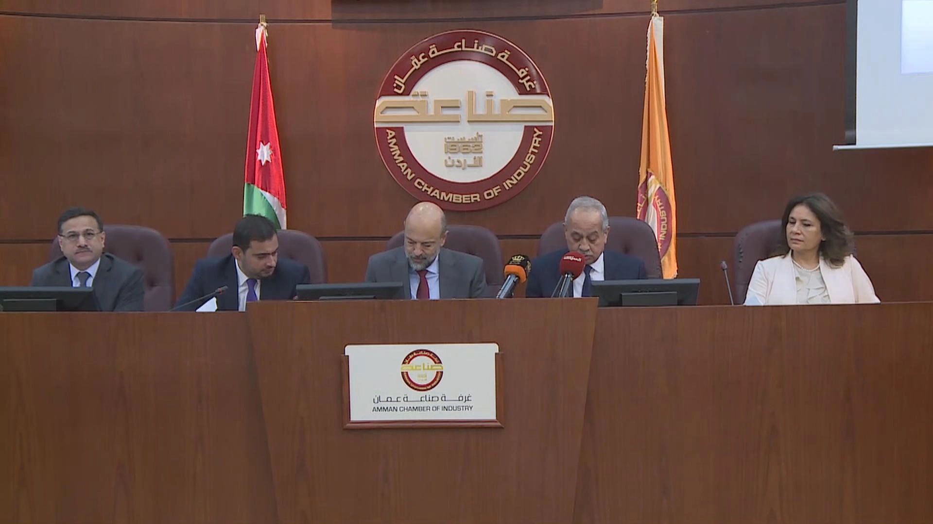 الرزاز: إعلان عن إقامة مصانع جديدة خلال أيام 