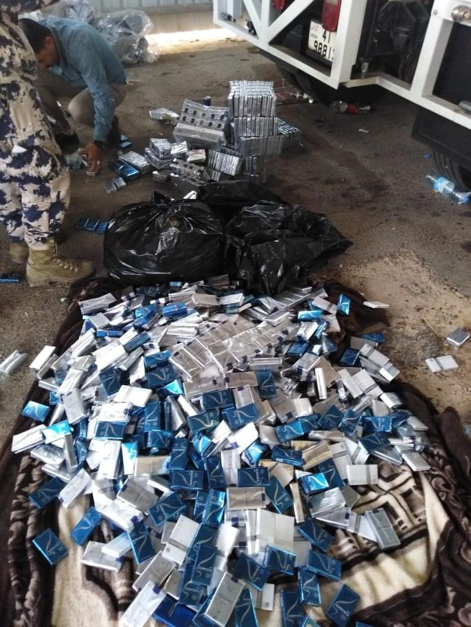 ضبط نحو 1400 كروز دخان مهرب
