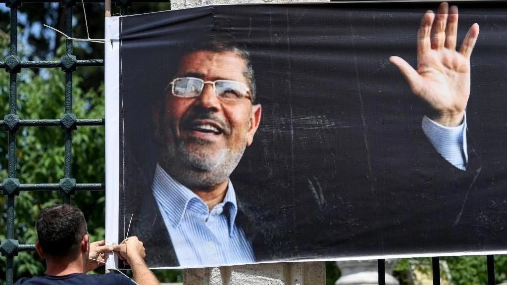 وفاة أصغر أبناء الرئيس الراحل محمد مرسي