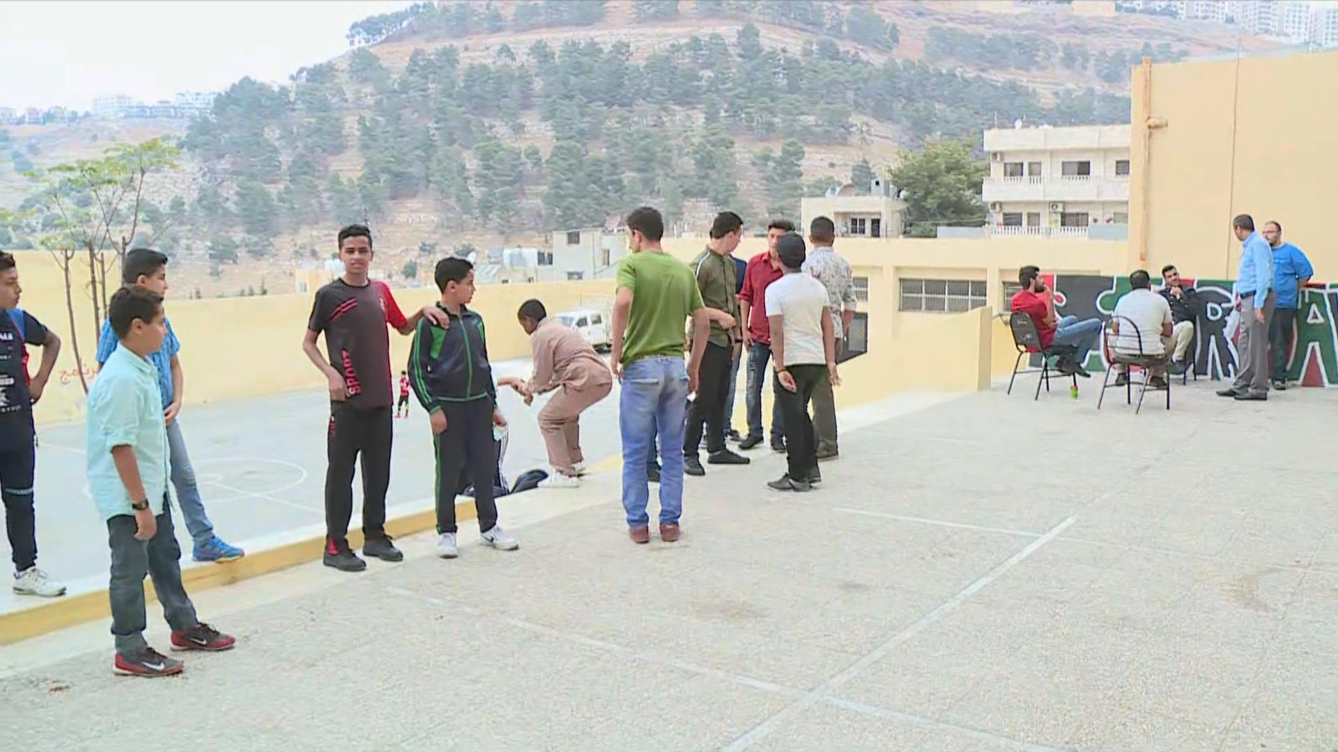 حضور ضعيف لطلبة مدارس حكومية