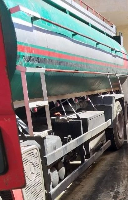 توقيف مالك صهريج يُعبئ مياهاً غير صالحة للشرب