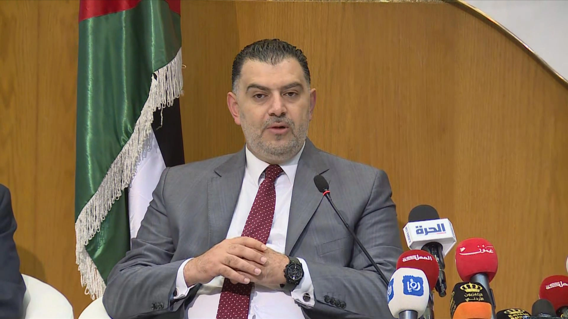100 مليون دينار تمويل من خارج خزينة الدولة