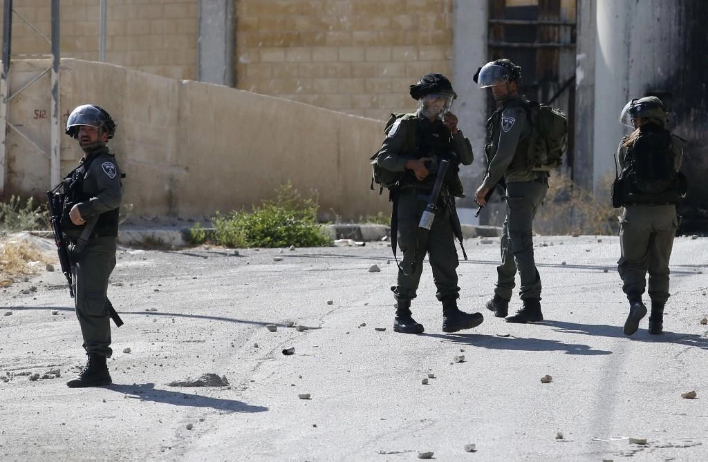 إصابة 21 فلسطينيا في مواجهات مع قوات الاحتلال