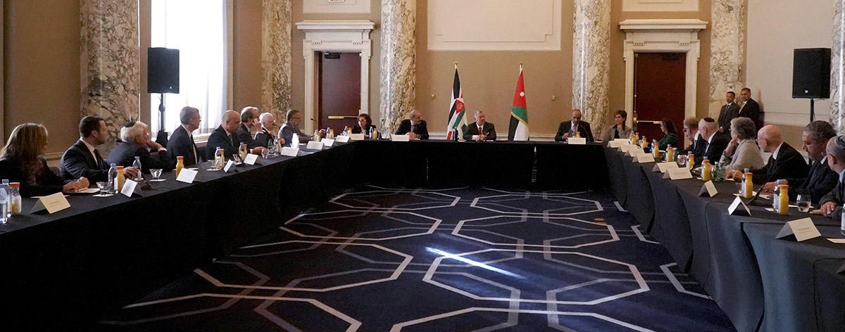 الملك يلتقي ممثلي منظمات يهودية دولية وأميركية